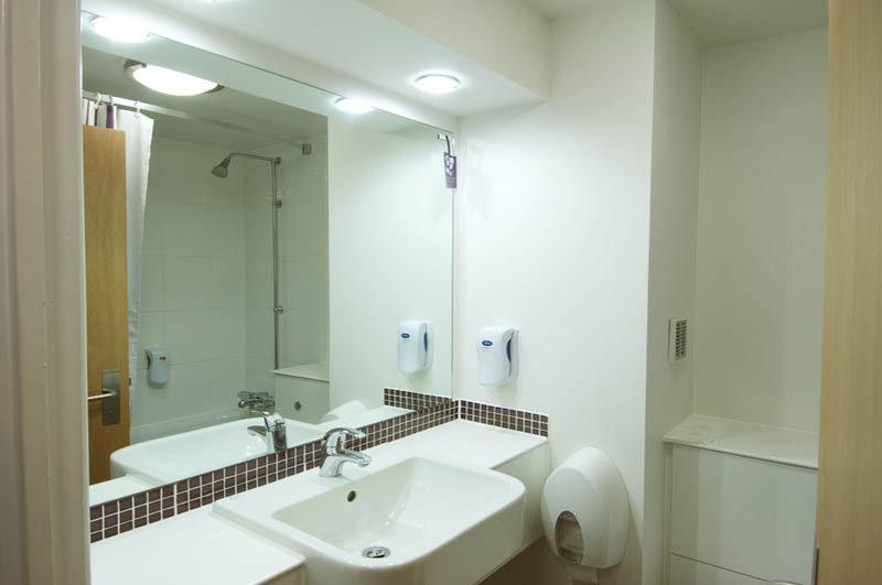 Premier Inn Norwich City Centre - Duke Street מראה חיצוני תמונה